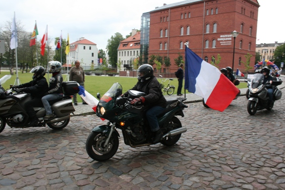 fim rally 2012 dzień 1 wyspa młyńska francja